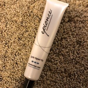 Epionce Lytic Sport TX re-texturizing lotion